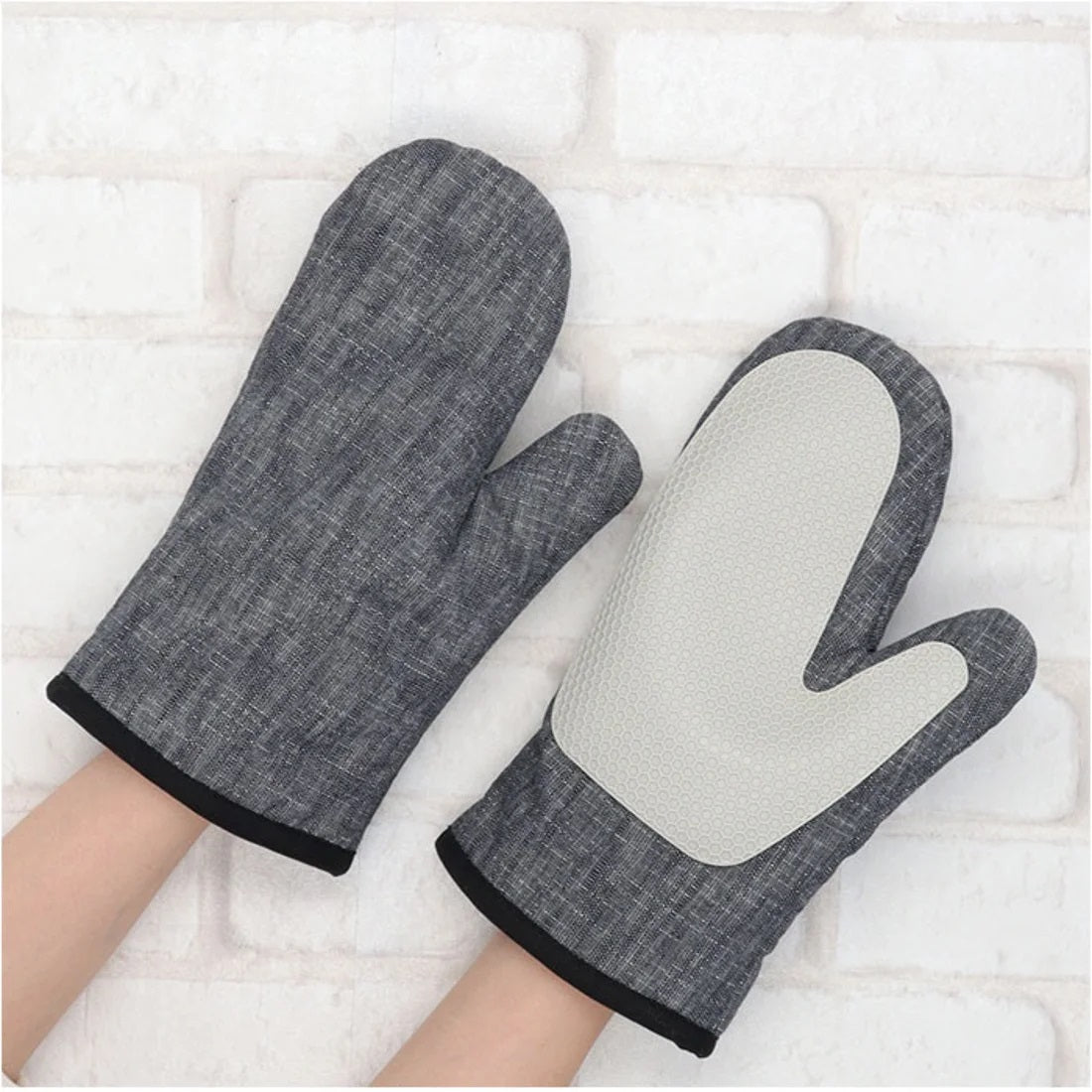 A pair Oven Gloves Heat Resistant, Silicone Oven Mitts with Cotton Terrycloth Lining and Twill Silicone Non-Slip Surface for Cooking Baking Grilling BBQ Microwave Gauntlet