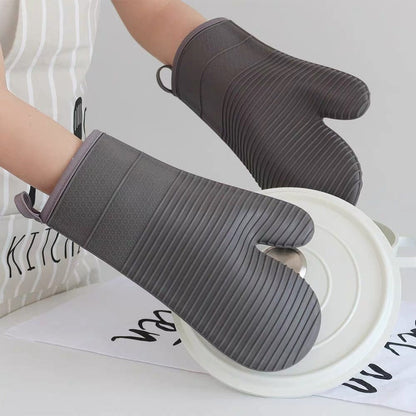 Silicone Oven Mitts, Heat Resistant Oven Gloves with Quilted Liner, Waterproof & Non-Slip Kitchen Mittens for Baking Cooking BBQ